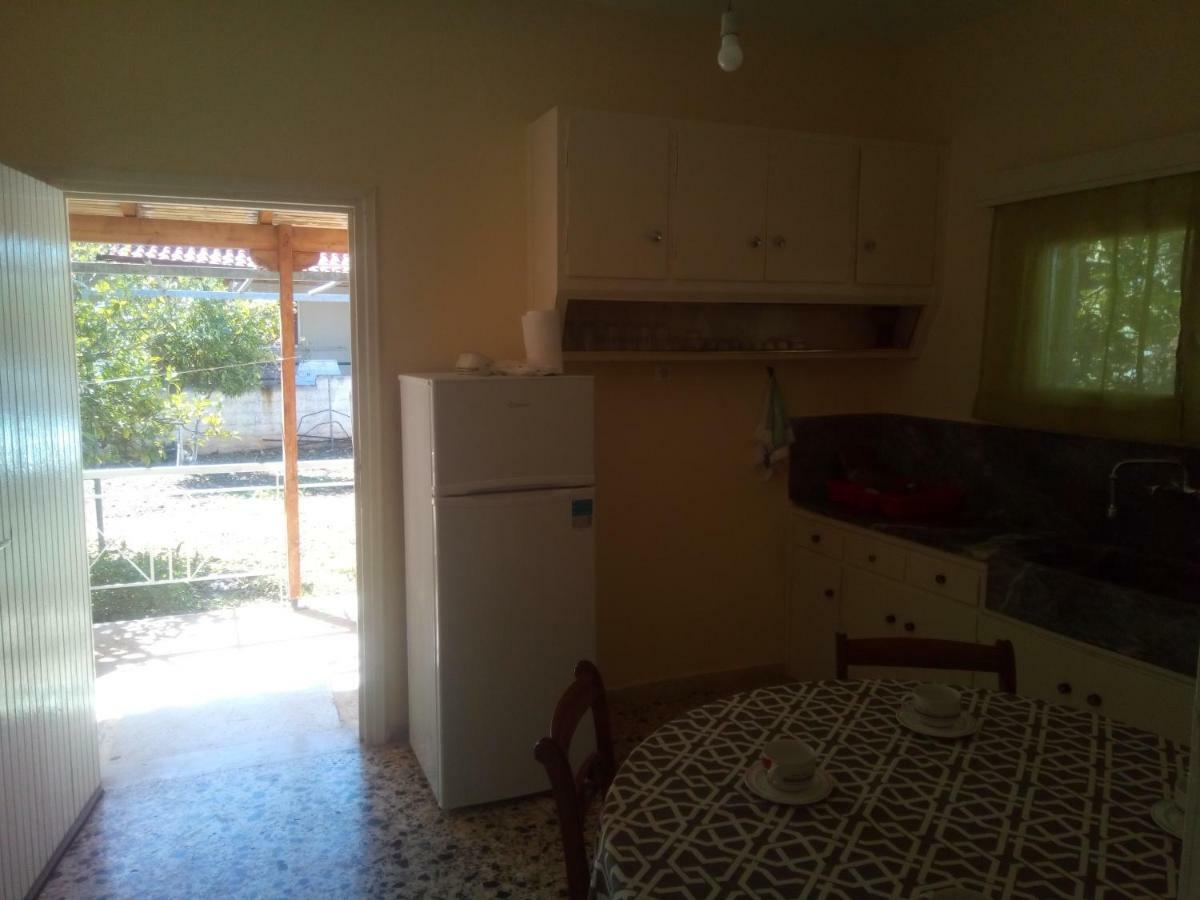 Vangelis House Near Athens Airport Артеміда Екстер'єр фото